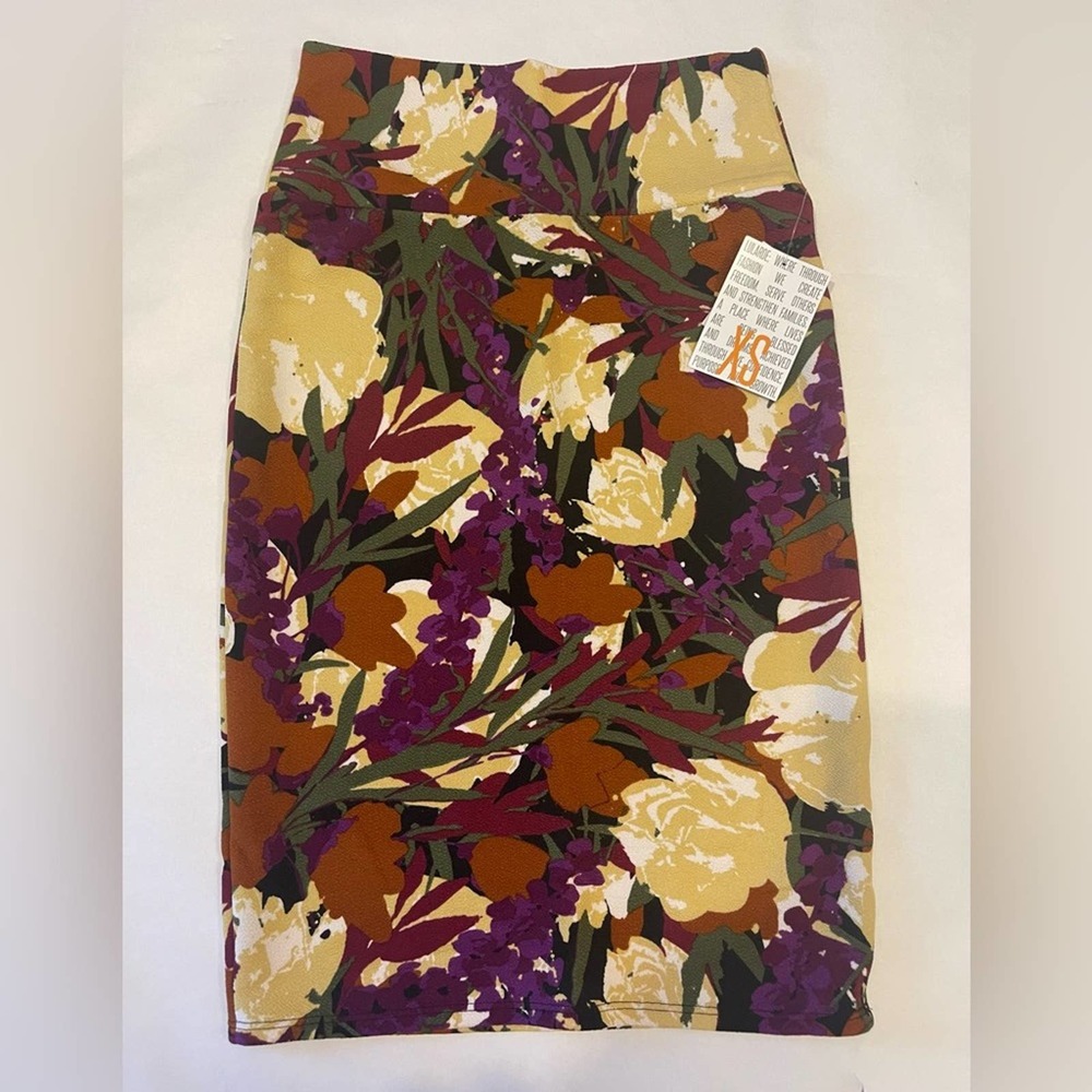 LuLaRoe Cassie Pencil Skirt XSmall